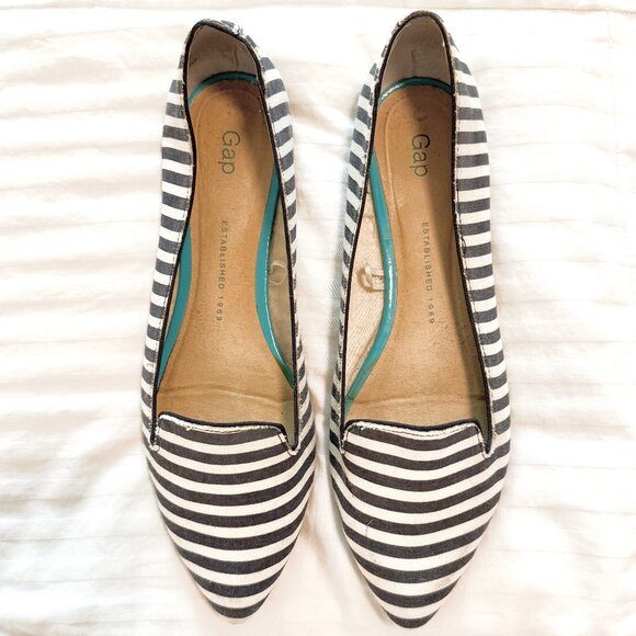 Gap Navy and White Striped Pointed Toe Flats Size 8 - Picture 1 of 4